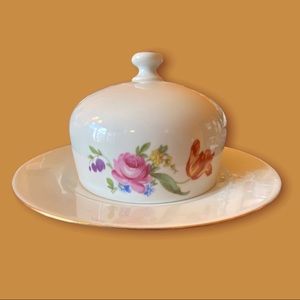 Rare Vintage Henneberg Porzellan 1777 2 piece Covered Floral Butter/Cheese Dome